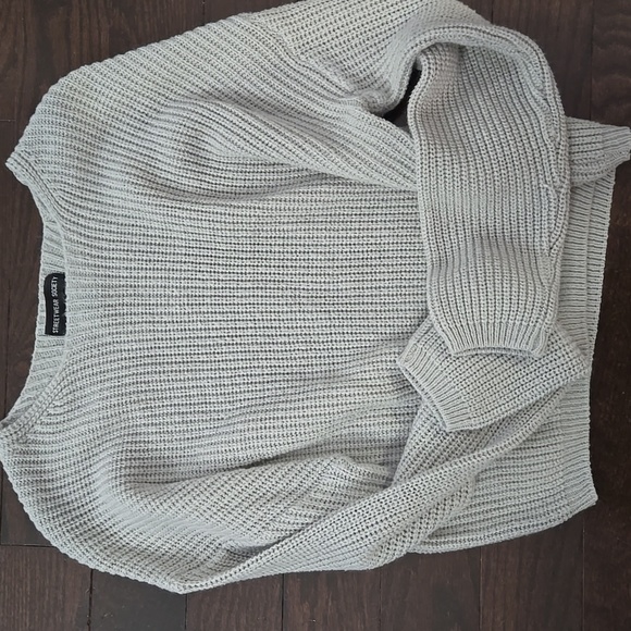 Sweater Bundle - Grey - Picture 6 of 6